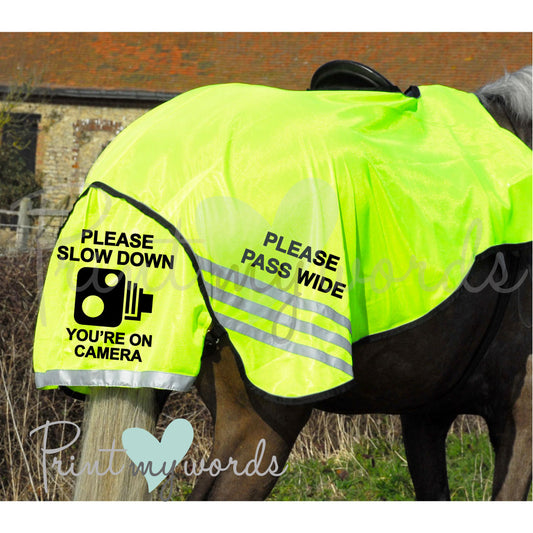 High Visibility Hi Vis Equestrian Horse Reflective 3/4 Length Cutaway Ride-On Rug - SLOW DOWN YOU'RE ON CAMERA